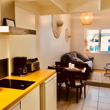 Lägenhet L'atelier Du Vieux Port Avec Parking *